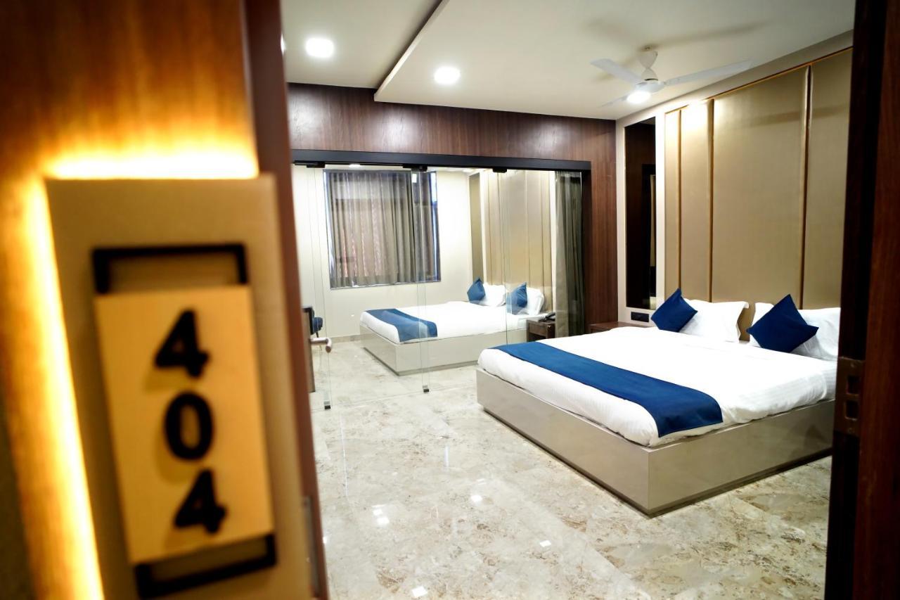 Hotel Rich Comfort Аджмер Екстериор снимка
